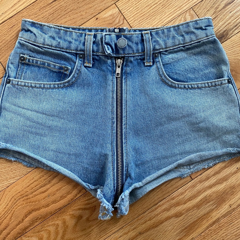 Carmar Zipper All Around Shorts